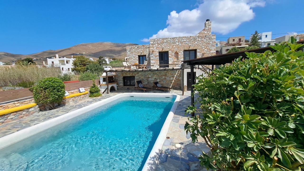 Villa Camellia Liaropa Exterior photo